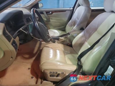 Zdjęcie 7 z 12 samochodu: 2006 VOLVO S60 2.5T VIN:YV1RH592862516566 - miniatura