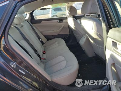Zdjęcie 10 z 12 samochodu: 2017 HYUNDAI SONATA HYBRID VIN:KMHE24L31HA065065 - miniatura