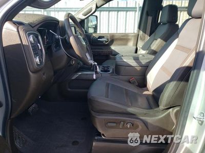 Zdjęcie 7 z 12 samochodu: 2022 GMC SIERRA K2500 DENALI VIN:1GT49REY9NF259293 - miniatura