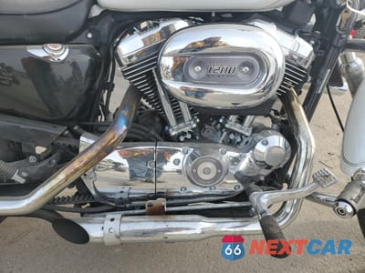 Zdjęcie 9 z 12 samochodu: 2004 HARLEY-DAVIDSON XL1200 C VIN:1HD1CGP134K453394 - miniatura
