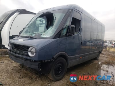 2022 RIVIAN EDV 700 7FCEHDB73NN003690 - główne zdjęcie licytacji z USA - miniatura