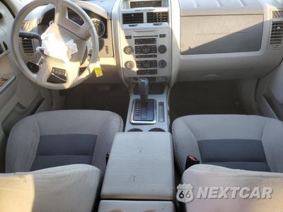 Zdjęcie 8 z 14 samochodu: 2008 FORD ESCAPE XLT VIN:1FMCU931X8KD86755 - miniatura