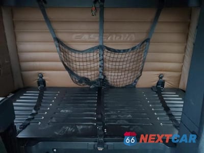 Zdjęcie 6 z 10 samochodu: 2020 FREIGHTLINER CASCADIA 126 VIN:1FUJHHDRXLLKS3663 - miniatura