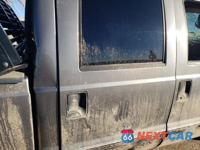 Zdjęcie 11 z 12 samochodu: 2002 FORD F250 SUPER DUTY VIN:1FTNW21FX2ED46131 - miniatura