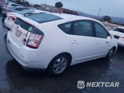 Trzecie zdjęcie samochodu z tyłu: 2005 TOYOTA PRIUS VIN:JTDKB20U853115520 - miniatura