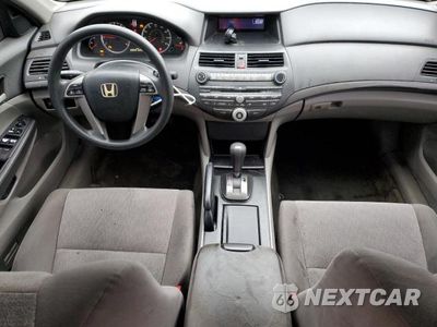 Zdjęcie 8 z 12 samochodu: 2010 HOND ACCORD LX VIN:1HGCP2F37AA091416 - miniatura