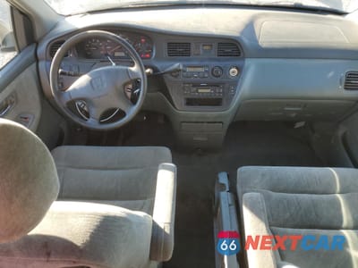 Zdjęcie 8 z 15 samochodu: 2000 HONDA ODYSSEY EX VIN:2HKRL1862YH589516 - miniatura