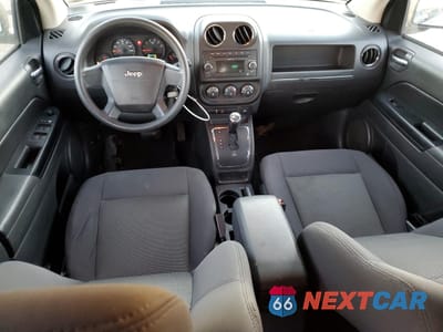 Zdjęcie 8 z 13 samochodu: 2010 JEEP COMPASS SPORT VIN:1J4NT4FB3AD518945 - miniatura