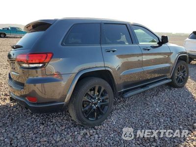 Trzecie zdjęcie samochodu z tyłu: 2018 JEEP GRAND CHEROKEE LAREDO VIN:1C4RJFAG3JC136738 - miniatura