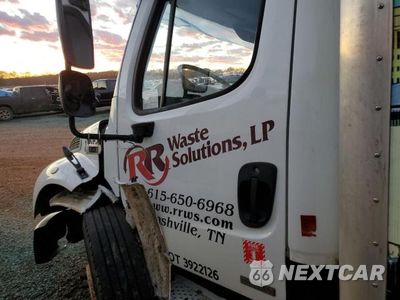 Zdjęcie 10 z 10 samochodu: 2012 FREIGHTLINER M2 106 MEDIUM DUTY VIN:1FVACWDT5CDBH8649 - miniatura