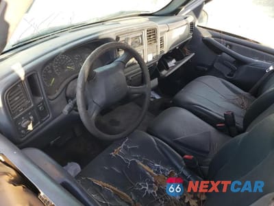 Zdjęcie 8 z 11 samochodu: 1999 CHEVROLET SILVERADO C1500 VIN:2GCEC19V8X1225797 - miniatura