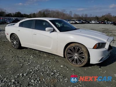 Czwarte zdjęcie samochodu z boku: 2013 DODGE CHARGER SXT VIN:2C3CDXJG0DH539035 - miniatura
