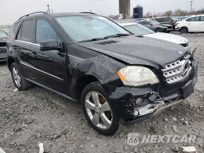 Czwarte zdjęcie samochodu z boku: 2011 MERCEDES-BENZ ML 350 4MATIC VIN:4JGBB8GB4BA683435 - miniatura