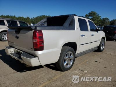 Trzecie zdjęcie samochodu z tyłu: 2011 CHEVROLET AVALANCHE LTZ VIN:3GNTKGE35BG142210 - miniatura