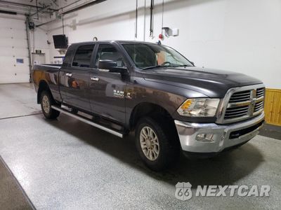 Czwarte zdjęcie samochodu z boku: 2015 RAM 2500 SLT VIN:3C6UR5ML9FG627641 - miniatura