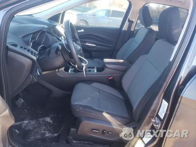 Zdjęcie 7 z 15 samochodu: 2019 FORD ESCAPE SE VIN:1FMCU0GD5KUC49556 - miniatura