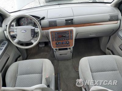 Zdjęcie 8 z 15 samochodu: 2005 FORD FREESTAR SEL VIN:2FMZA52205BA76674 - miniatura
