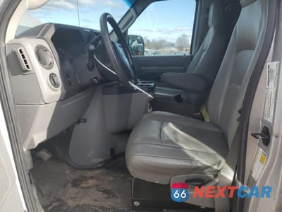 Zdjęcie 7 z 13 samochodu: 2014 FORD ECONOLINE E350 SUPER DUTY VAN VIN:1FTSS3EL1EDA24864 - miniatura