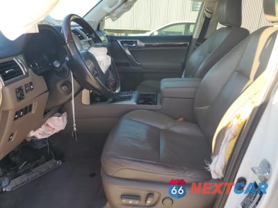 Zdjęcie 7 z 17 samochodu: 2018 LEXUS GX 460 VIN:JTJBM7FX2J5184224 - miniatura