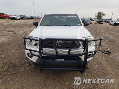Piąte zdjęcie samochodu w środku: 2013 TOYOTA TACOMA DOUBLE CAB PRERUNNER VIN:3TMJU4GN3DM139429 - miniatura