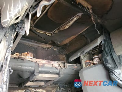 Zdjęcie 9 z 10 samochodu: 2018 FREIGHTLINER CASCADIA 126 VIN:3AKJHHDR1JSHK5966 - miniatura