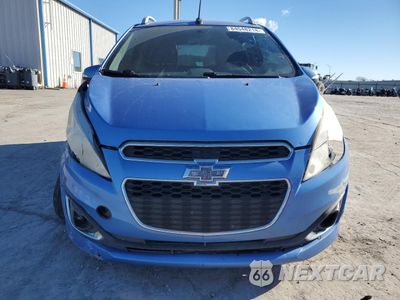 Piąte zdjęcie samochodu w środku: 2014 CHEVROLET SPARK 2LT VIN:KL8CF6S90EC415893 - miniatura