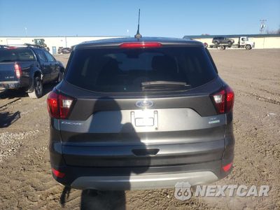 Zdjęcie 6 z 15 samochodu: 2019 FORD ESCAPE SE VIN:1FMCU0GD5KUC49556 - miniatura