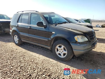 Czwarte zdjęcie samochodu z boku: 1998 MERCEDES-BENZ ML 320 VIN:4JGAB54E1WA044606 - miniatura
