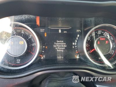 Zdjęcie 9 z 13 samochodu: 2015 DODGE CHALLENGER SXT VIN:2C3CDZAG9FH728085 - miniatura