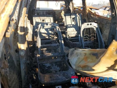 Zdjęcie 10 z 12 samochodu: 2021 GMC ACADIA SLE VIN:1GKKNKLS9MZ179034 - miniatura