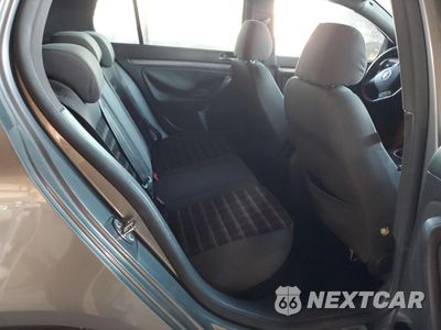 Zdjęcie 11 z 15 samochodu: 2008 VOLKSWAGEN GTI VIN:WVWHV71K38W239709 - miniatura