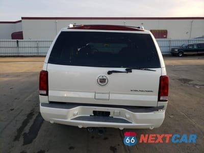 Zdjęcie 6 z 15 samochodu: 2002 CADILLAC ESCALADE LUXURY VIN:1GYEC63T12R147085 - miniatura