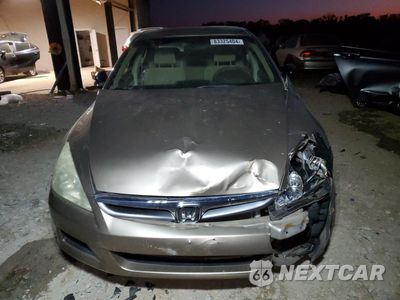 Piąte zdjęcie samochodu w środku: 2007 HONDA ACCORD VALUE VIN:1HGCM56127A121195 - miniatura