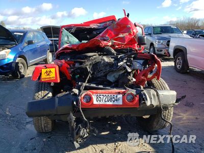 Piąte zdjęcie samochodu w środku: 2017 JEEP WRANGLER UNLIMITED SAHARA VIN:1C4BJWEG3HL534523 - miniatura