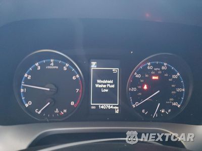 Zdjęcie 9 z 15 samochodu: 2017 TOYOTA RAV4 LE VIN:JTMBFREV4HJ139585 - miniatura