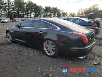 Drugie zdjęcie samochodu z przodu: 2011 JAGUAR XJ SUPERCHARGED VIN:SAJWA1GE3BMV03310 - miniatura