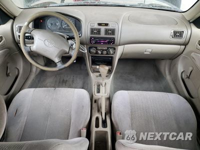 Zdjęcie 8 z 15 samochodu: 2002 TOYOTA COROLLA CE VIN:1NXBR12E72Z627041 - miniatura