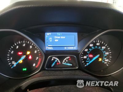 Zdjęcie 9 z 14 samochodu: 2014 FORD FOCUS SE VIN:1FADP3K29EL441893 - miniatura