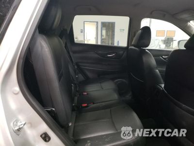 Zdjęcie 12 z 16 samochodu: 2017 NISSAN ROGUE SV VIN:5N1AT2MV8HC770837 - miniatura