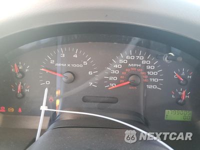 Zdjęcie 9 z 13 samochodu: 2008 FORD F150 VIN:1FTRF12208KC95899 - miniatura
