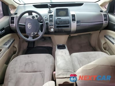Zdjęcie 8 z 12 samochodu: 2004 TOYOTA PRIUS VIN:JTDKB22U740089389 - miniatura