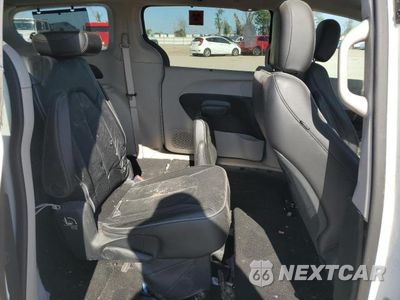 Zdjęcie 11 z 13 samochodu: 2018 CHRYSLER PACIFICA LIMITED VIN:2C4RC1GG2JR269163 - miniatura