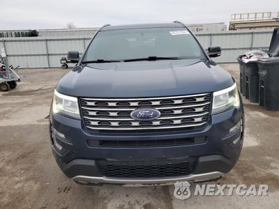 Piąte zdjęcie samochodu w środku: 2017 FORD EXPLORER XLT VIN:1FM5K8D88HGA69208 - miniatura