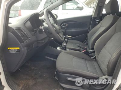 Zdjęcie 7 z 13 samochodu: 2016 KIA RIO LX VIN:KNADM4A3XG6599323 - miniatura