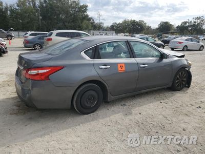 Trzecie zdjęcie samochodu z tyłu: 2017 NISSAN ALTIMA 2.5 VIN:1N4AL3AP2HC175746 - miniatura