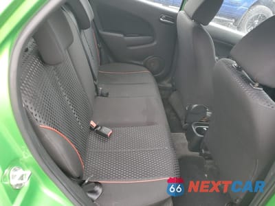Zdjęcie 10 z 14 samochodu: 2011 MAZDA MAZDA2 VIN:JM1DE1HY4B0105808 - miniatura