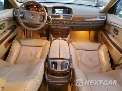 Zdjęcie 8 z 13 samochodu: 2006 BMW 750 LI VIN:WBAHN83556DT33416 - miniatura