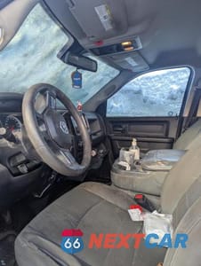 Zdjęcie 7 z 14 samochodu: 2013 RAM 2500 ST VIN:3C6UR5CL0DG581390 - miniatura
