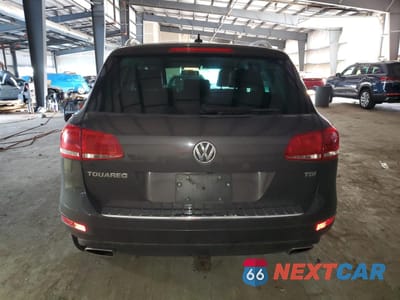 Zdjęcie 6 z 16 samochodu: 2011 VOLKSWAGEN TOUAREG V6 TDI VIN:WVGFK9BP0BD004463 - miniatura
