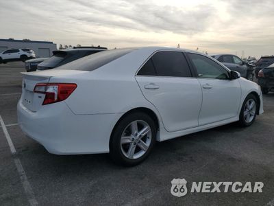 Trzecie zdjęcie samochodu z tyłu: 2013 TOYOTA CAMRY L VIN:4T1BF1FK4DU671994 - miniatura